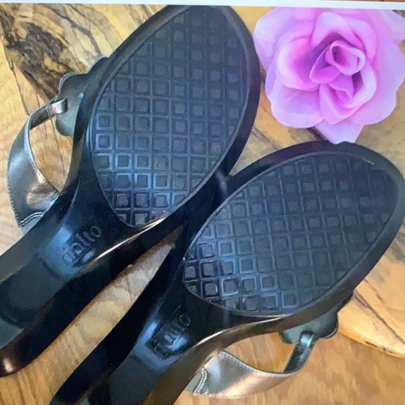 Bling Kitty Heels - Picture 6 of 6